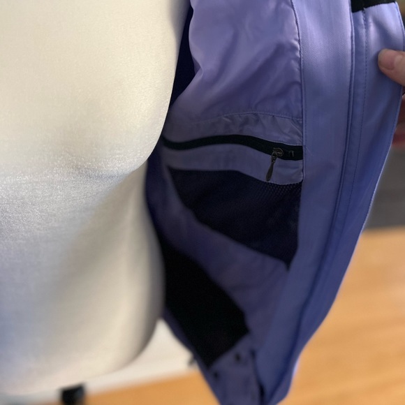 Obermeyer Eden lady jacket, size 4 - Picture 4 of 10